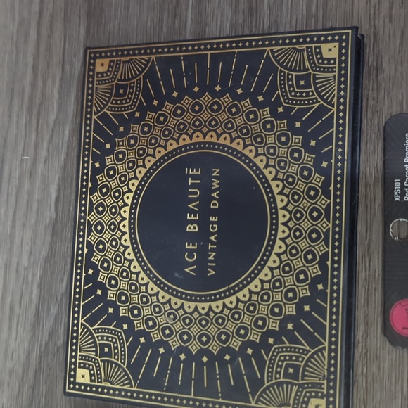 🌟NWT 4 Eyeshadow Lot - Picture 5 of 6